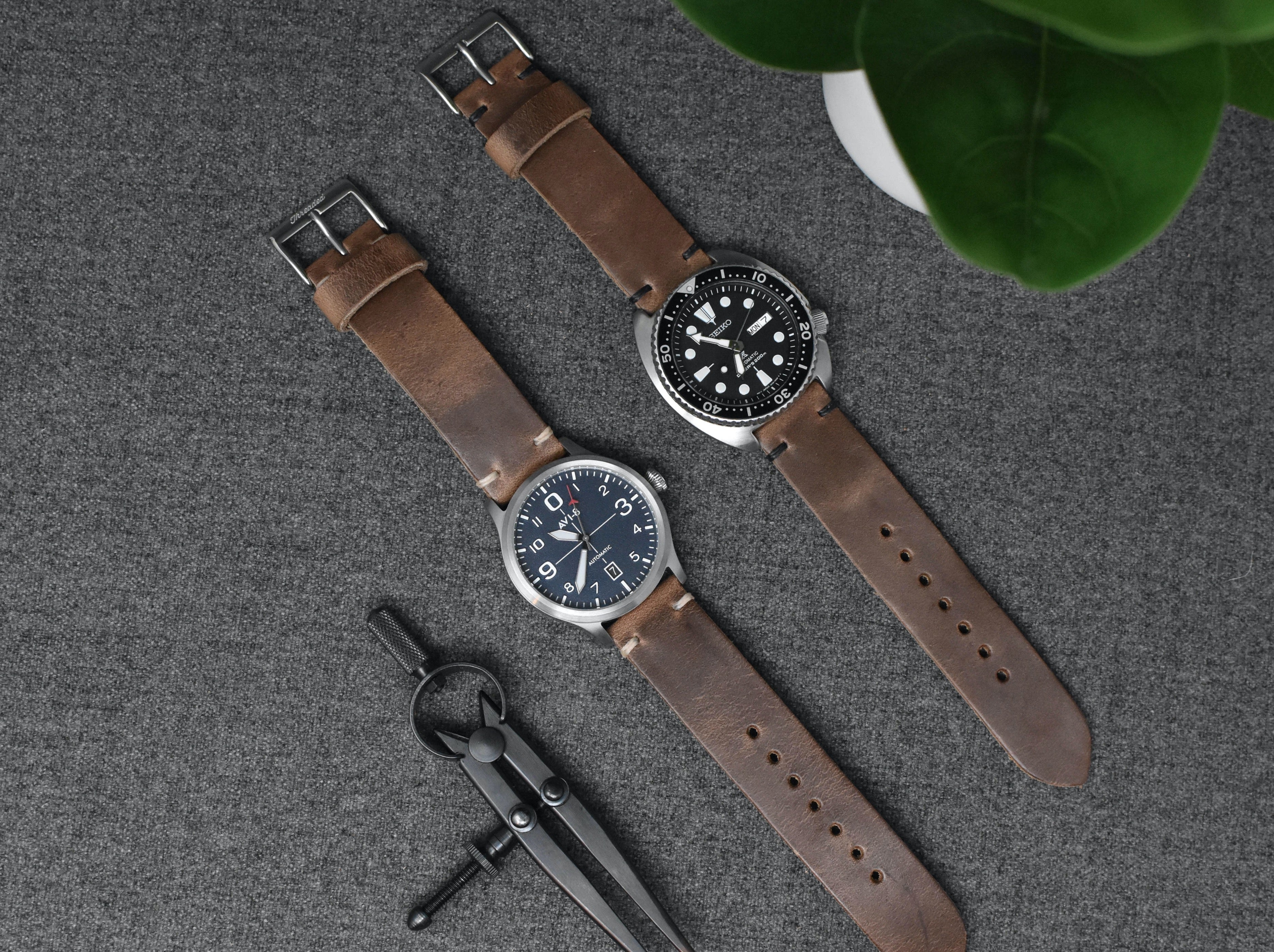 Horween Natural Chromexcel | Black Thread