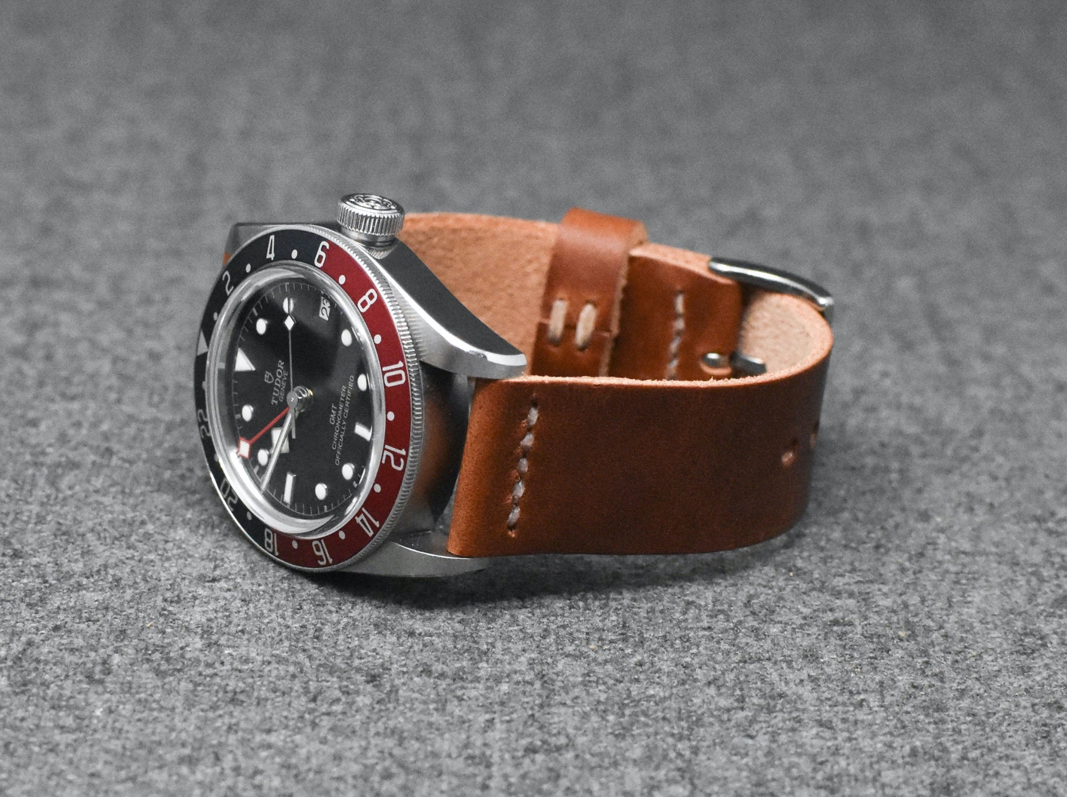 Horween English Tan Dublin | Natural Thread