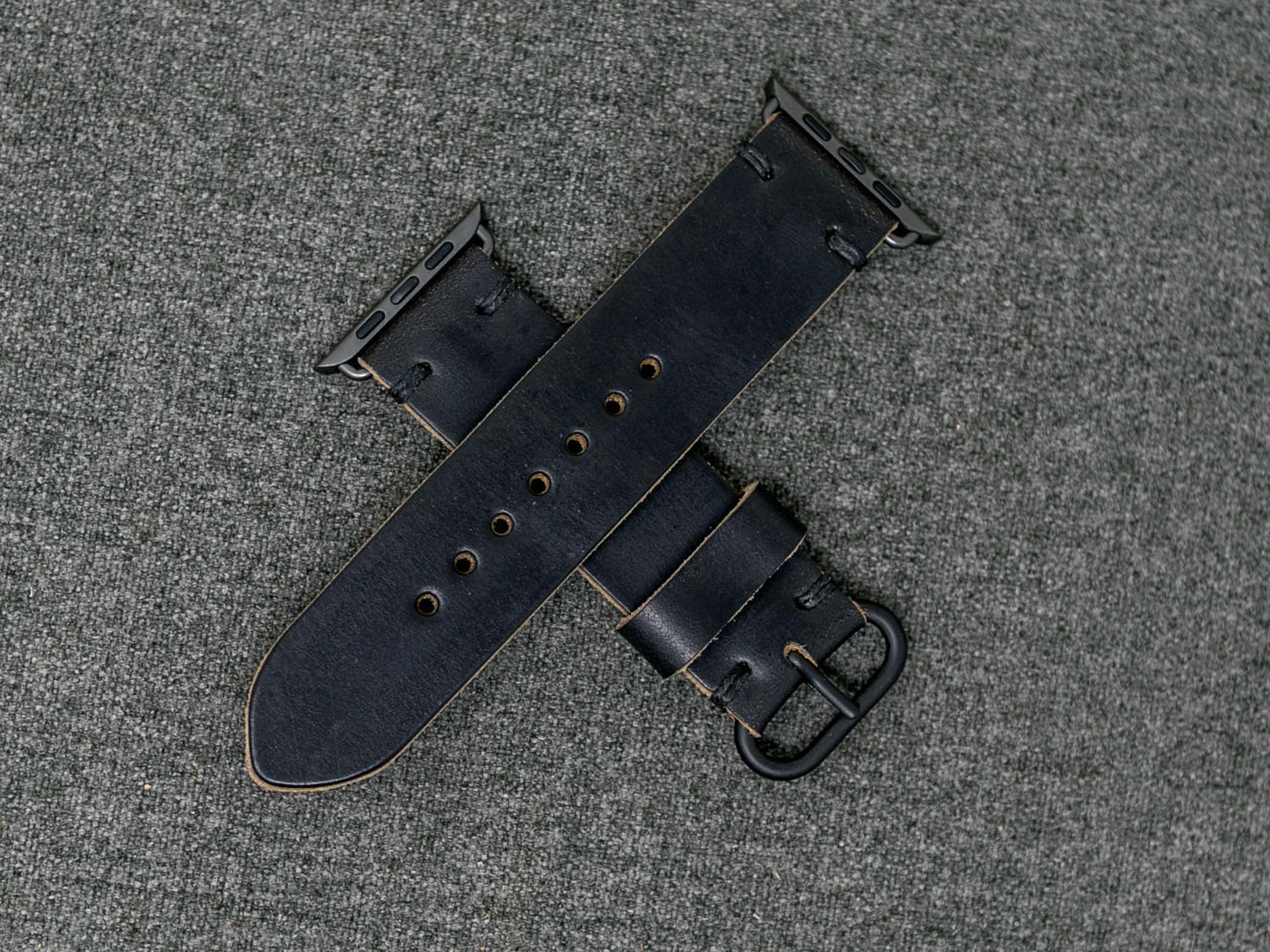 Horween Black Chromexcel | Black Thread