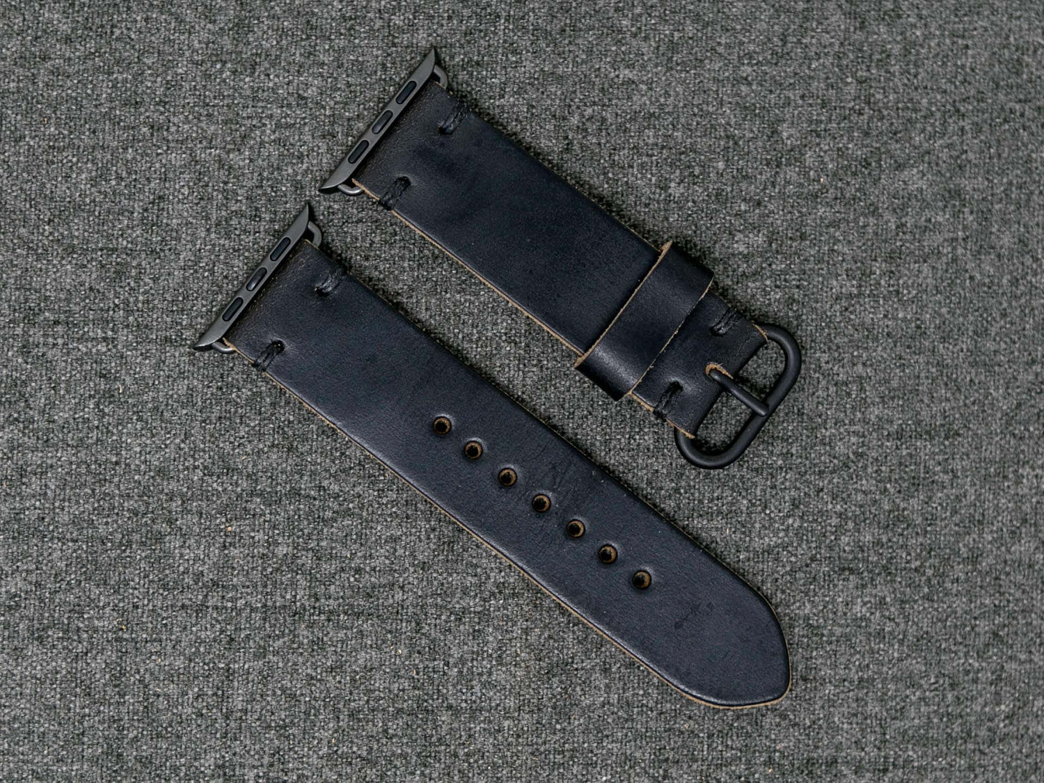 Horween Black Chromexcel | Black Thread