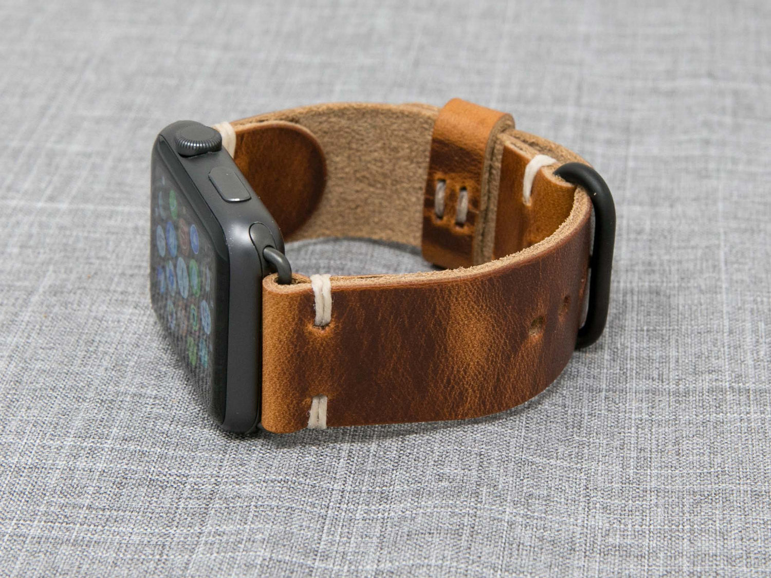 Horween English Tan Dublin | Natural Thread