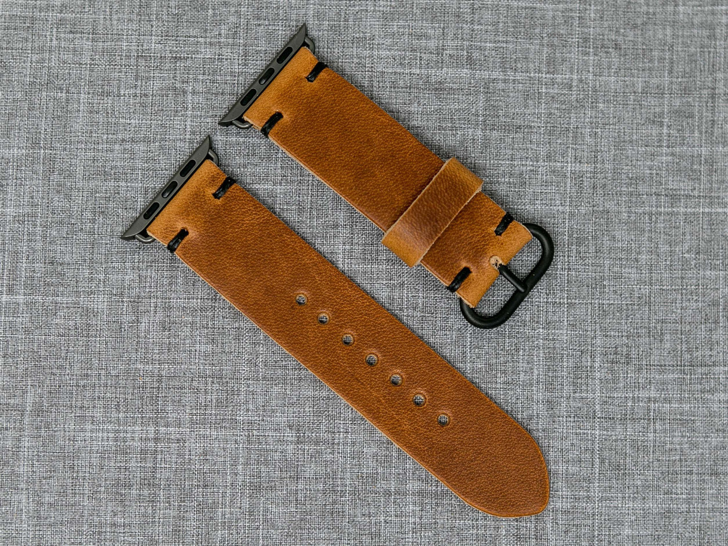 Horween English Tan Dublin | Black Thread