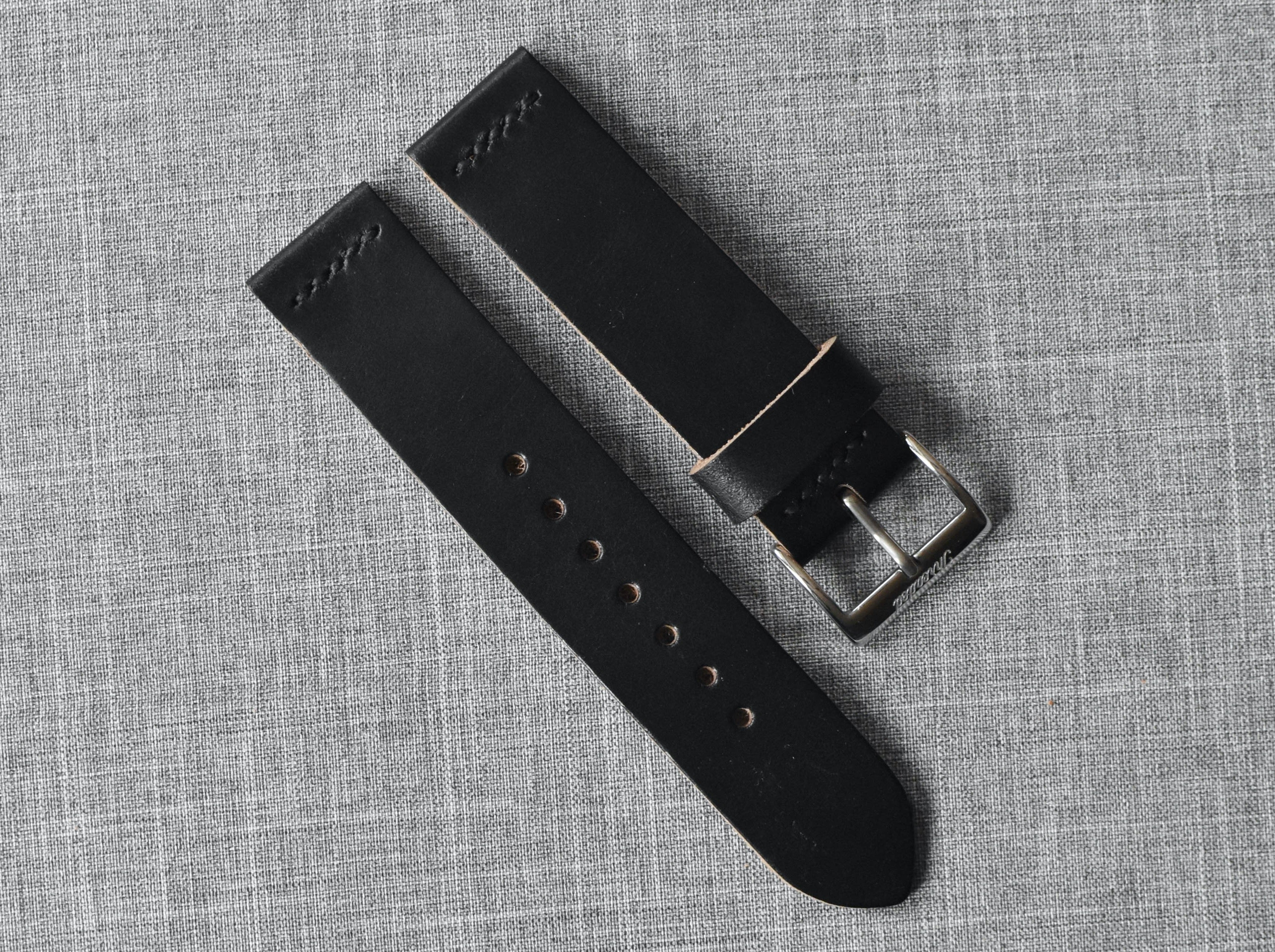 Horween Black Chromexcel | Black Thread