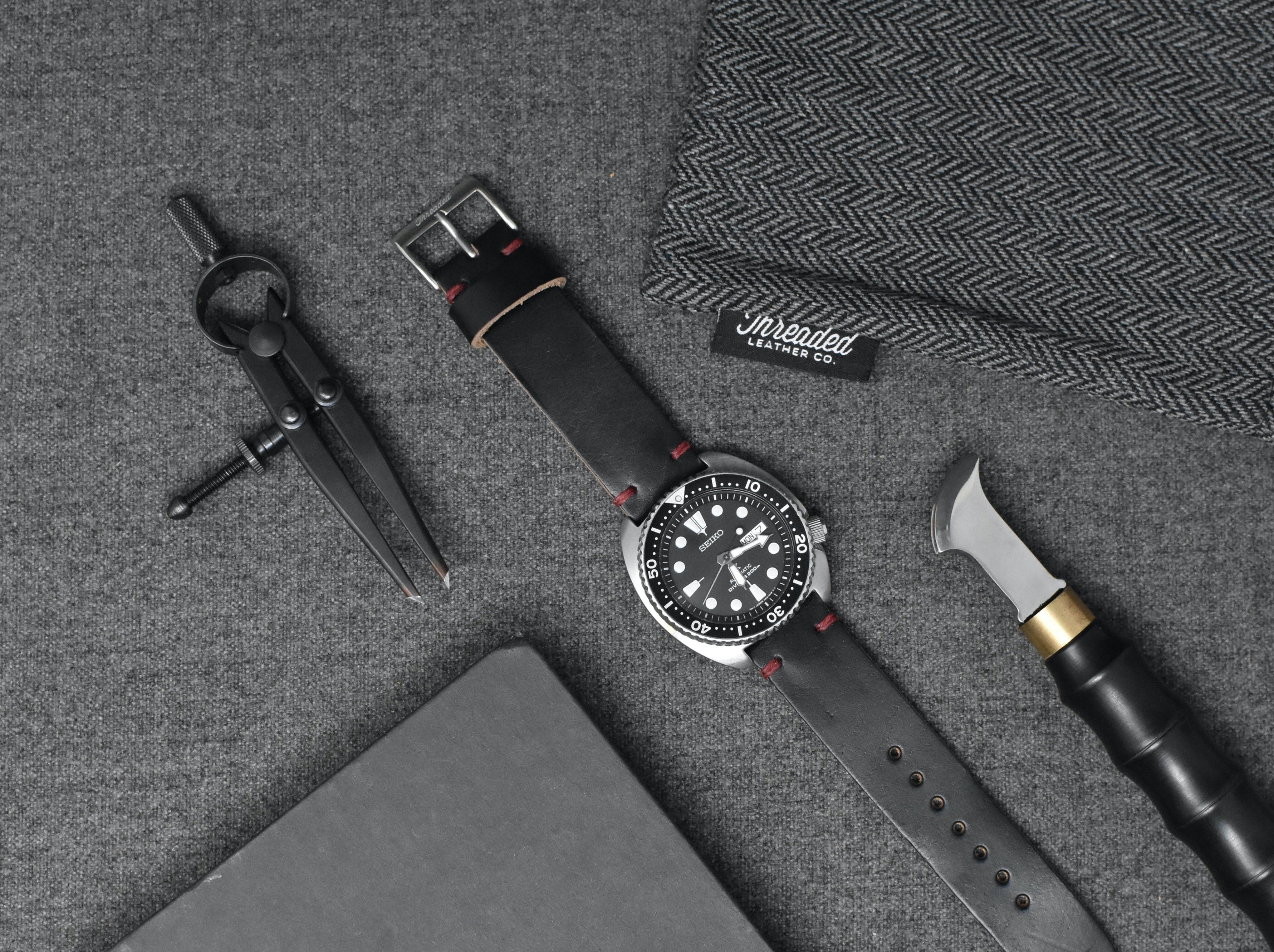 Horween Black Chromexcel | Scarlet Thread