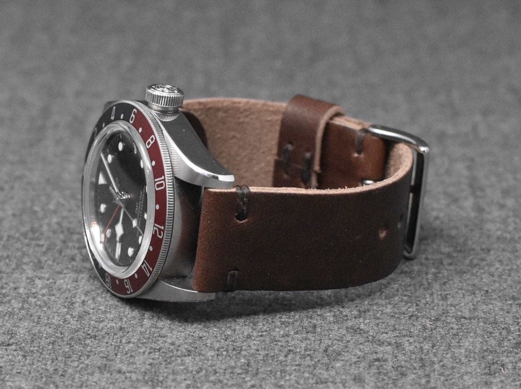 Horween Brown Nut Dublin | Dark Brown Thread