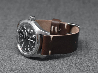 Horween Brown Nut Dublin | Natural Thread