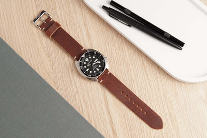 Horween English Tan Dublin Leather Watch Strap, Natural Thread