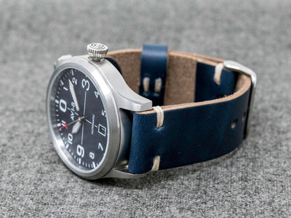 Horween Navy Dublin | Natural Thread