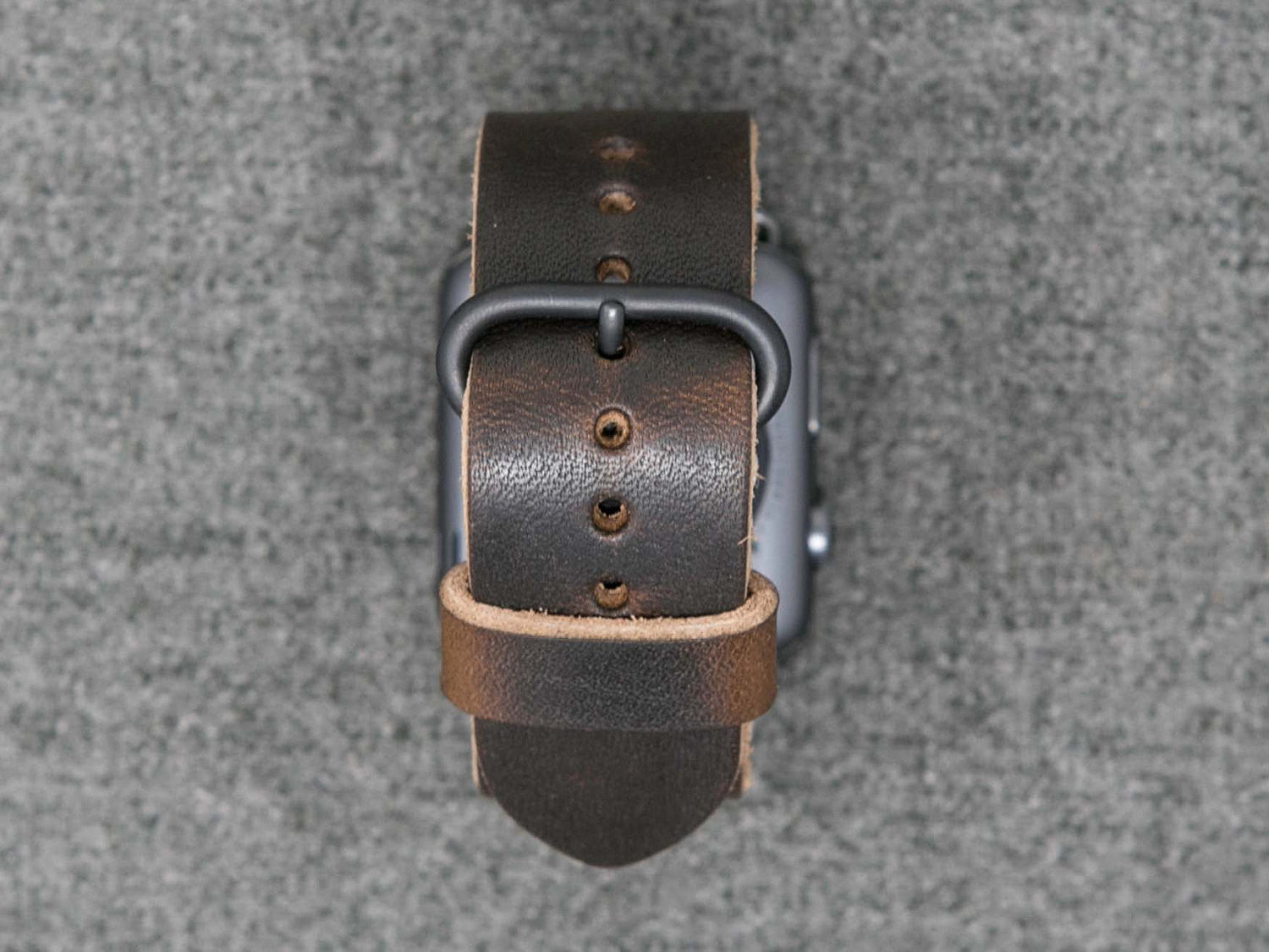 Horween Brown Nut Dublin | Natural Thread