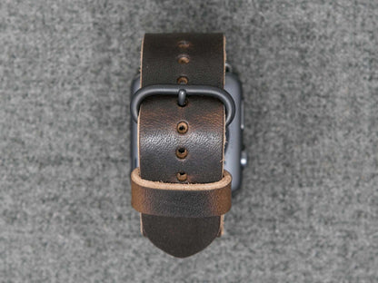 Horween Brown Nut Dublin | Natural Thread