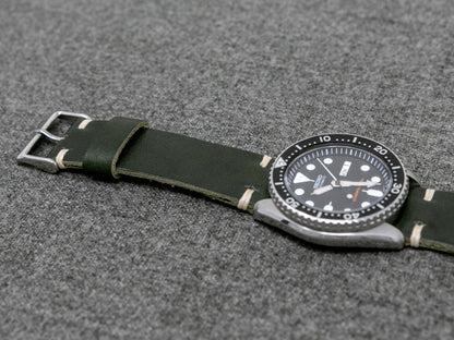 Horween Forest Green Dublin | Natural Thread