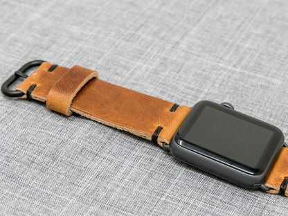 Horween English Tan Dublin | Black Thread