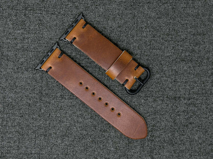 Horween Whiskey Cavalier | Black Thread