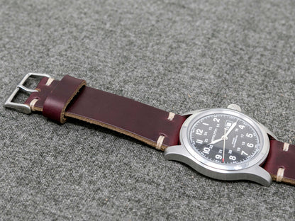 Horween Color 8 Chromexcel Leather Watch Strap, Natural Thread