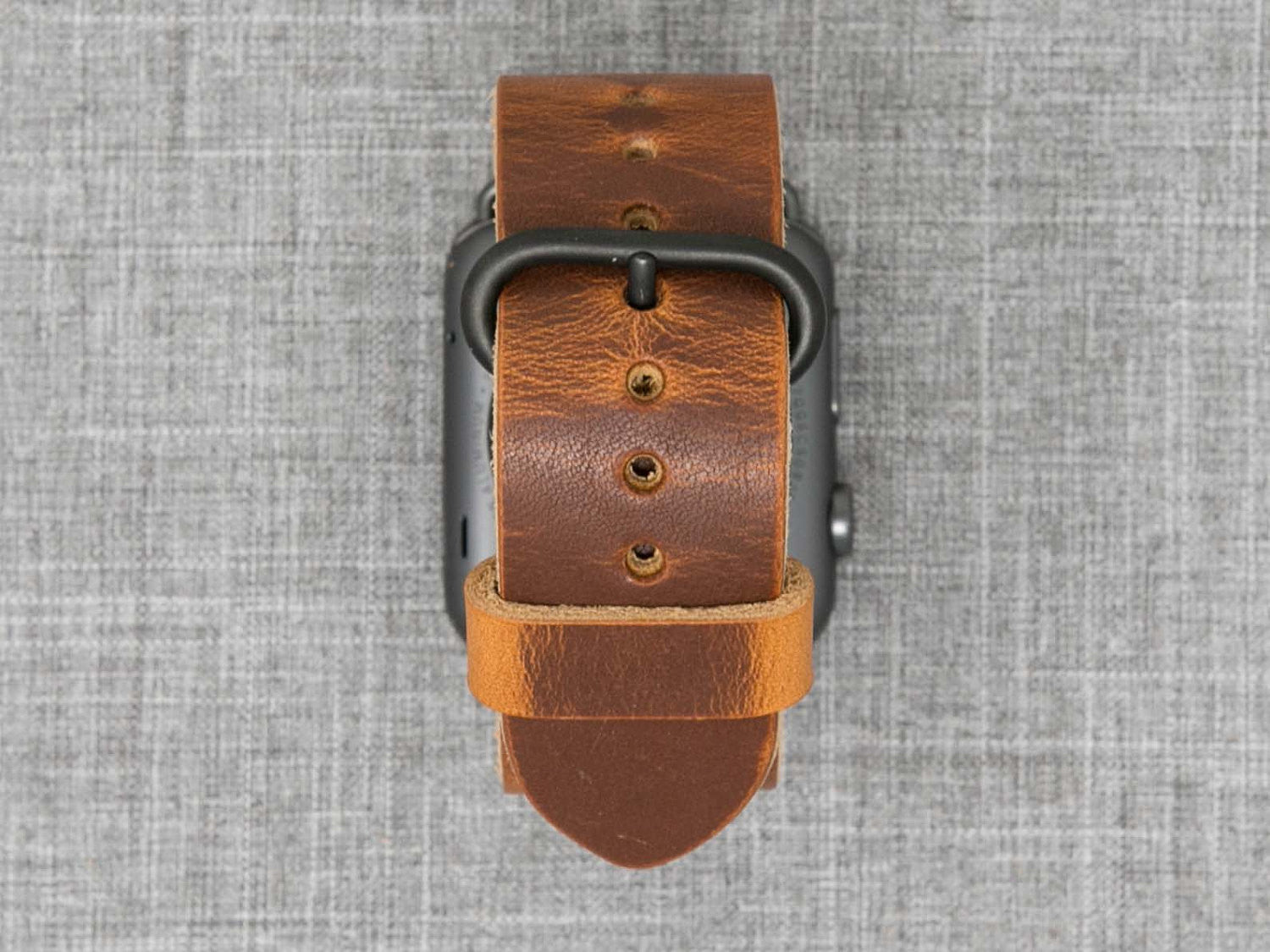 Horween English Tan Dublin | Natural Thread