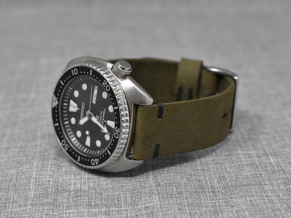 Horween Moss Dryden | Black Thread