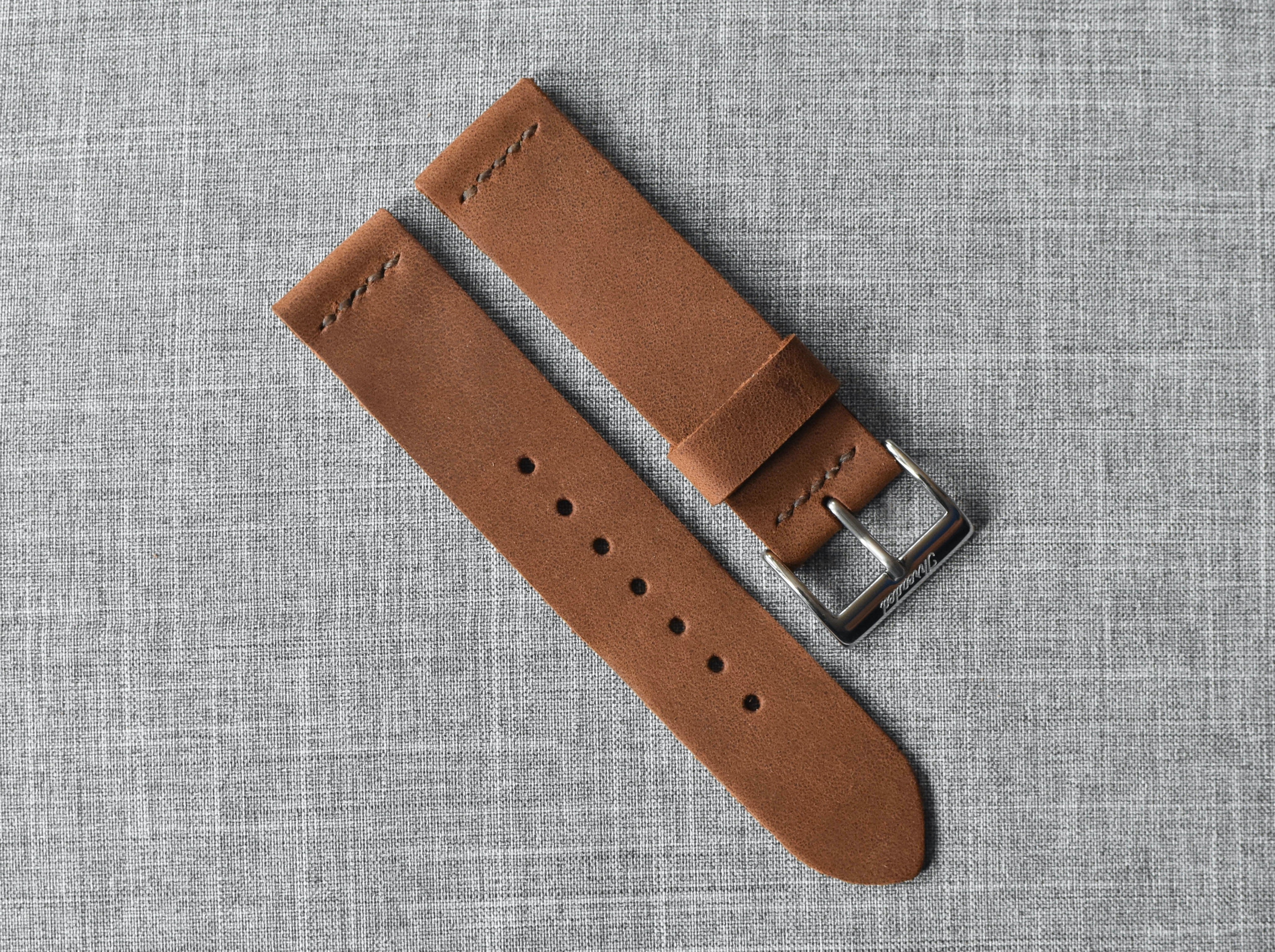 Horween Peanut Dryden | Cocoa Thread